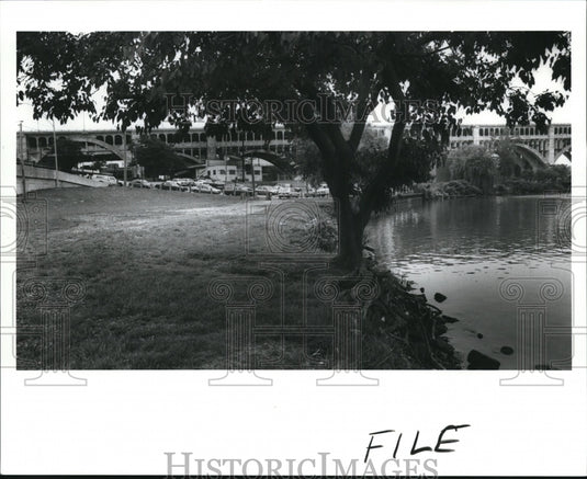 1989 Press Photo The Site of Proposed Stouffer's Restaurant at Settlers Landing - Historic Images
