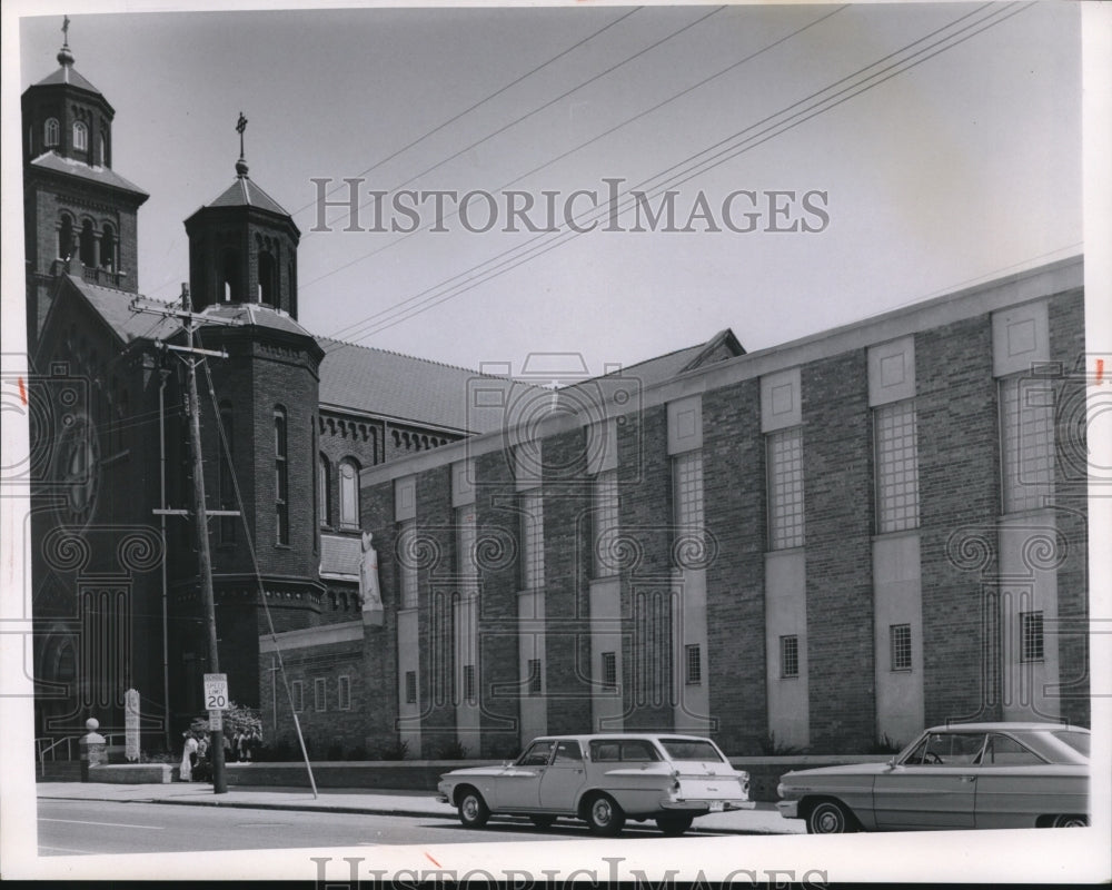 1965 Press Photo The St. John Nepomucene School - cva92962 - Historic Images