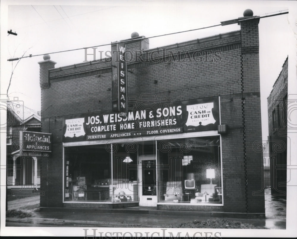 1959 Press Photo Weissman Furniture Store, Warner Rd. - cva93542 - Historic Images