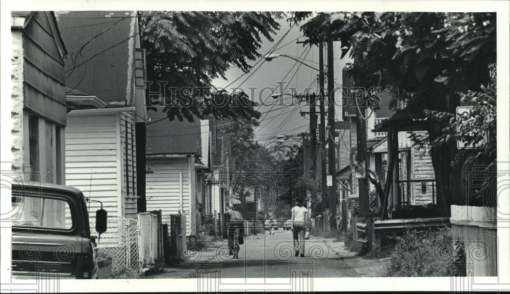 1980 Press Photo The Thurman Street where Hernandez lives on - Historic Images