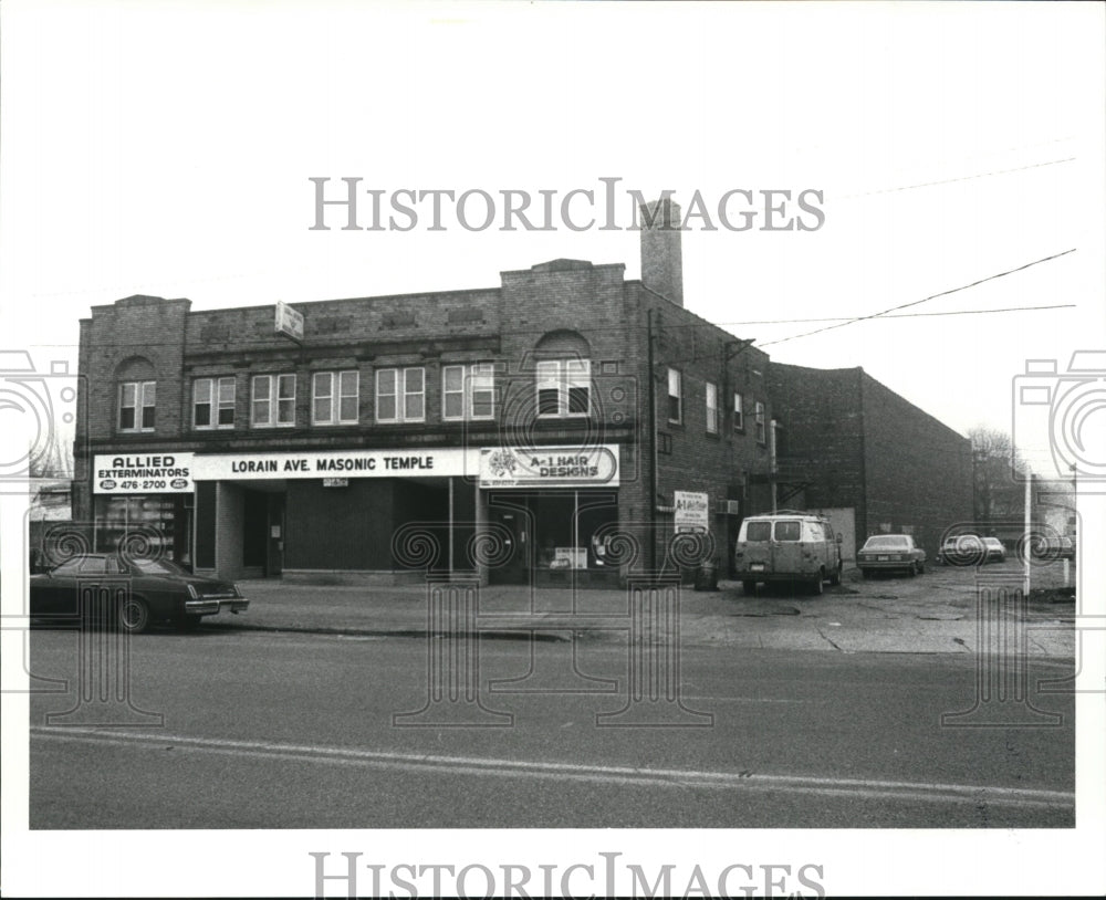 1986 Press Photo The Old Lyric Theater at West 116th and Lorain Avenue - Historic Images