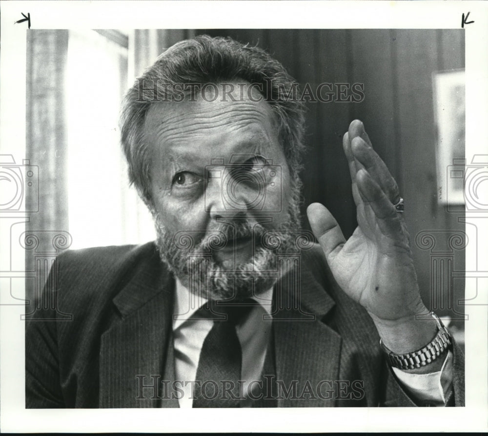 1986 Press Photo Charles Heck, former Wadsworth Court bailiff. - Historic Images