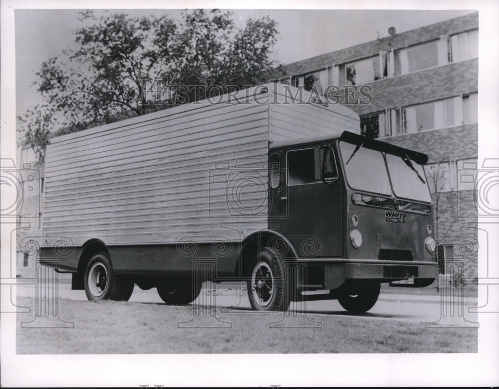 1963 Press Photo White Compac-Van, a new concept in delivery truck design - Historic Images