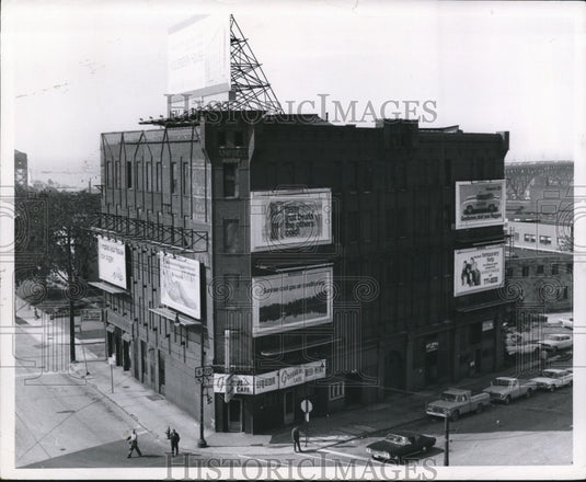 1970 Press Photo General View of Campbell Bldg at NE Corner Detroit - cva94005 - Historic Images