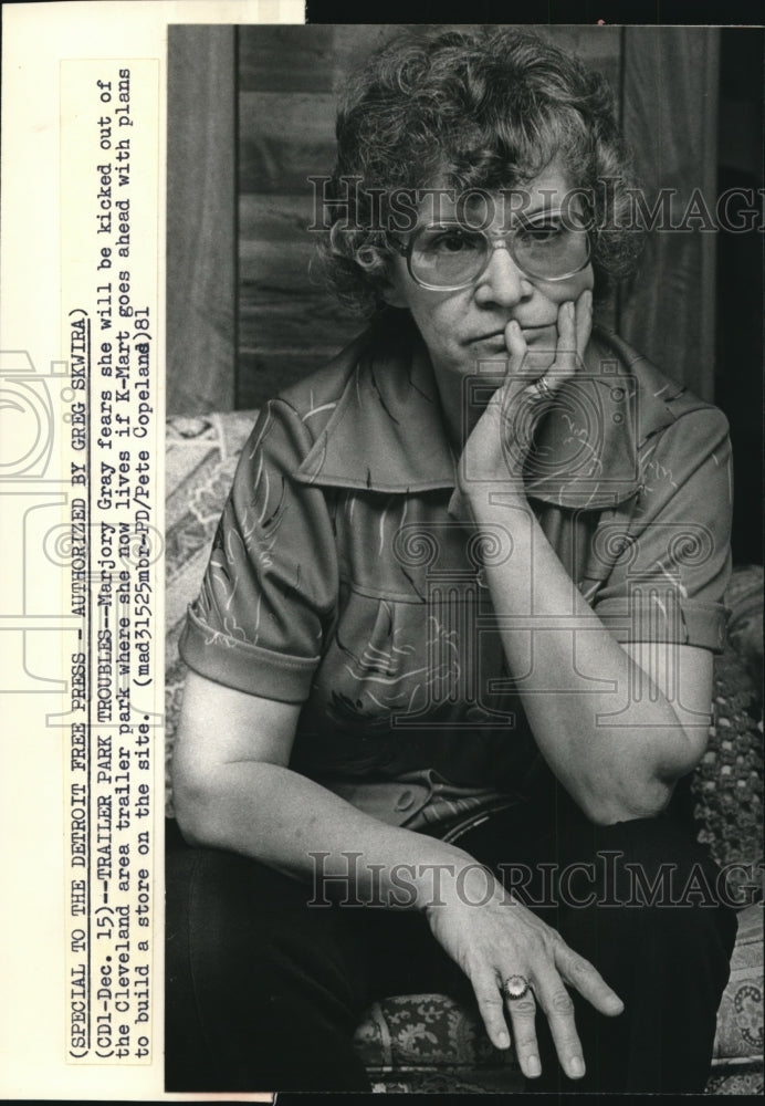 1981 Press Photo Marjory Gray talks about her problems in the trailer park - Historic Images