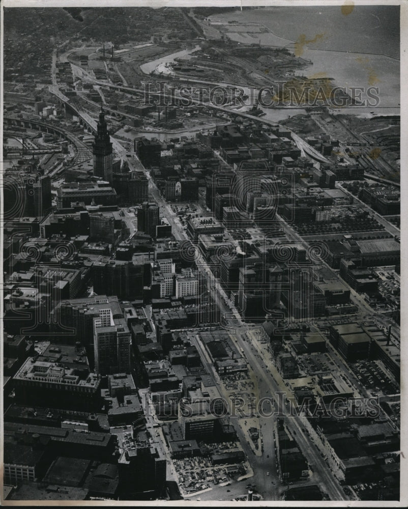 1946 The Aerial View at E. 59th from Boulewvard  - Historic Images