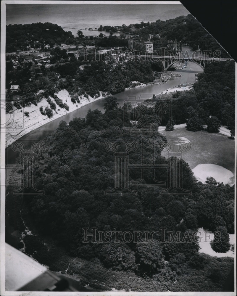 1946 Press Photo The Airview of Metropolitan Golf Course - cva94439 - Historic Images