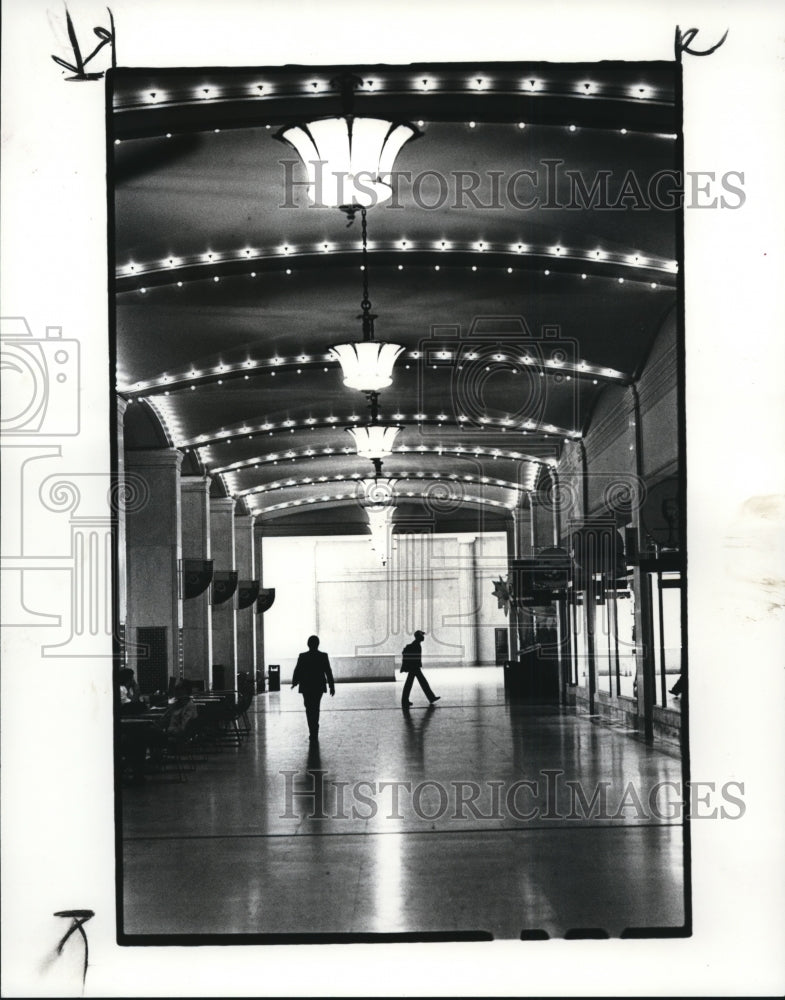 1984 Press Photo Light at the End of the Tower Tunnel at Terminal Tower. - Historic Images