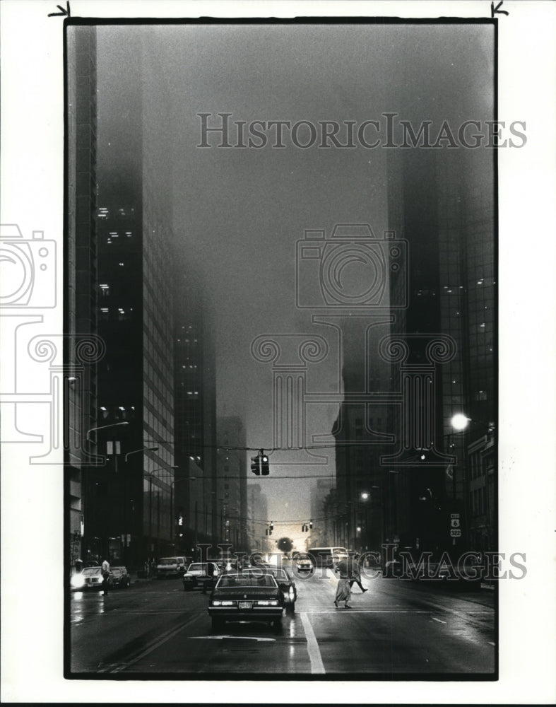 1985 Press Photo Fog At Cleveland - Historic Images