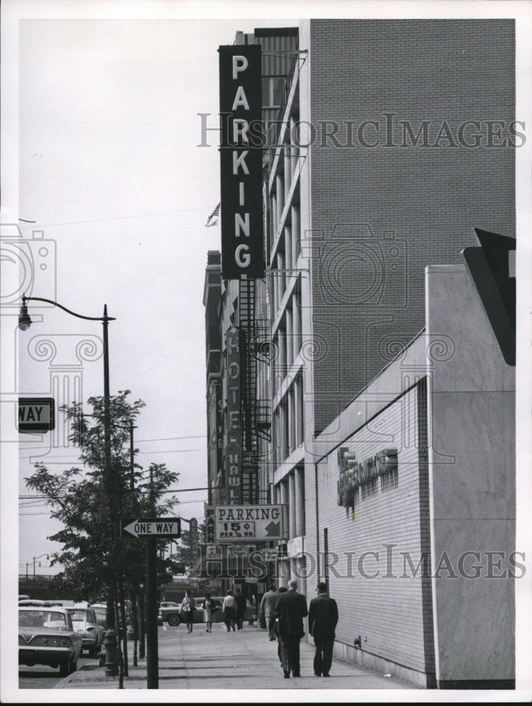 1962 Press Photo Streets in Cleveland - cva94608 - Historic Images