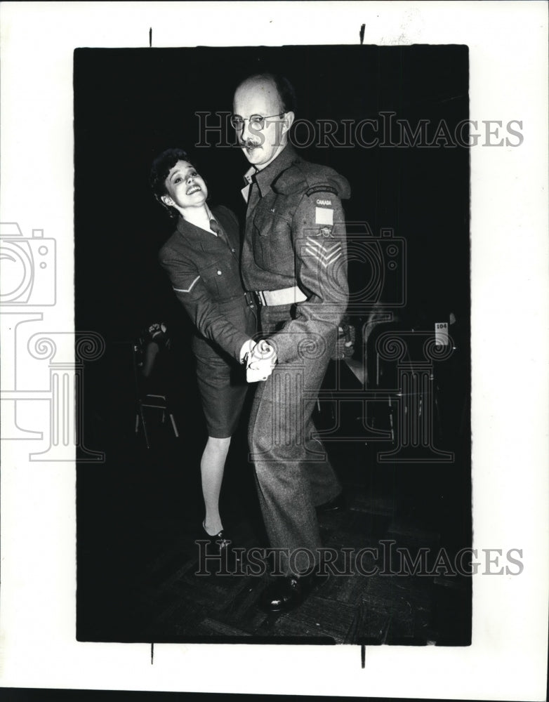 1983 Press Photo Audience at &quot;Stomping at the Statlers&quot; - Historic Images