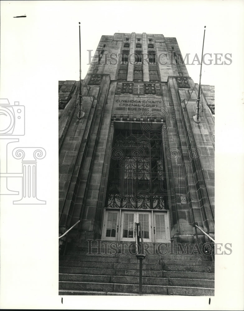 1983 Press Photo Court House Building on 21 Street - Historic Images