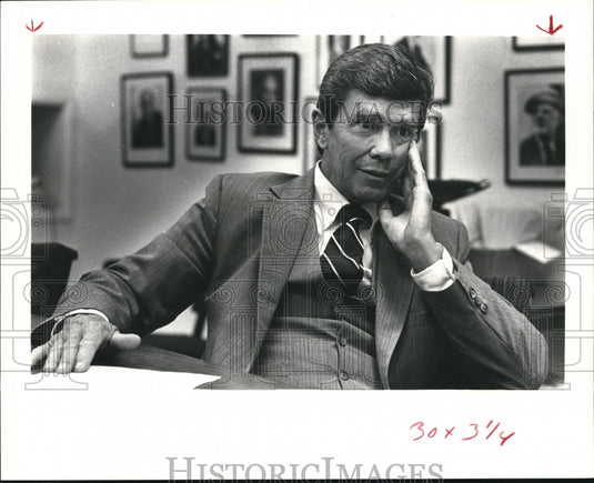 1981 Press Photo Bruce Lainger former hostage - Historic Images