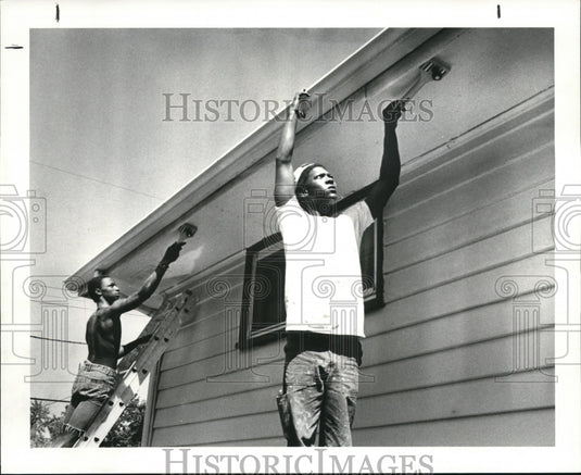1983 Press Photo Derrick Lartdale & Gary Blanchard of Harvard Community Services - Historic Images