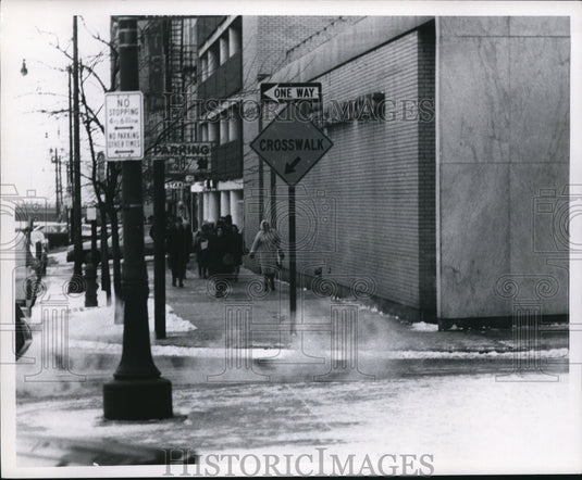 1970 Press Photo W 3rd and Frankfort - cva95130 - Historic Images