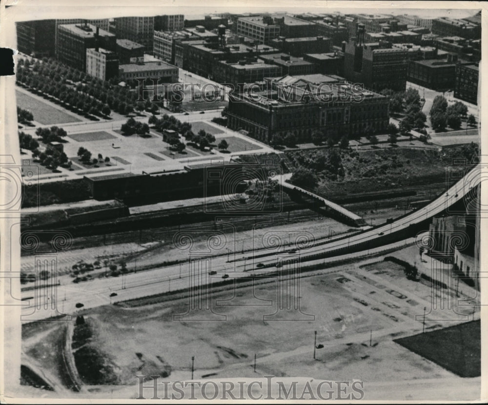 1948 Press Photo Aerial View showing Pedestrian Ramp at the Stadium - cva95773 - Historic Images