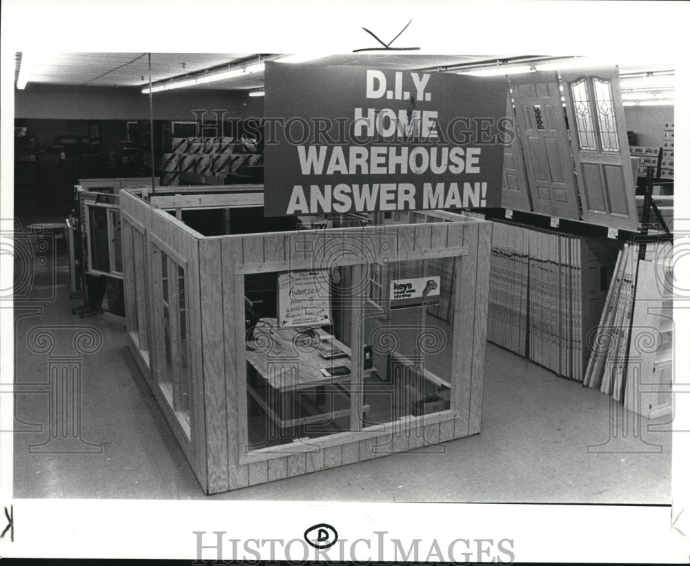 1985 Press Photo Do it Yourself Homes Warehouse store - Historic Images