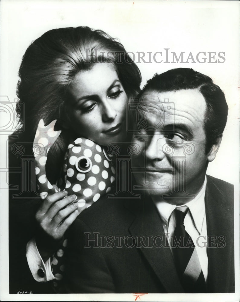 1969 Press Photo Jack Lemon and His Wife Felicia Farr - cva96035-Historic Images