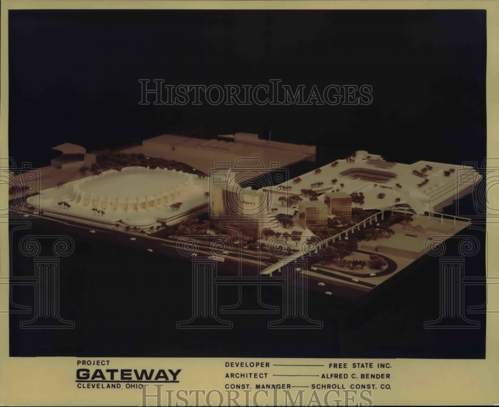 1981 Press Photo Gateway model project in Cleveland Ohio - Historic Images