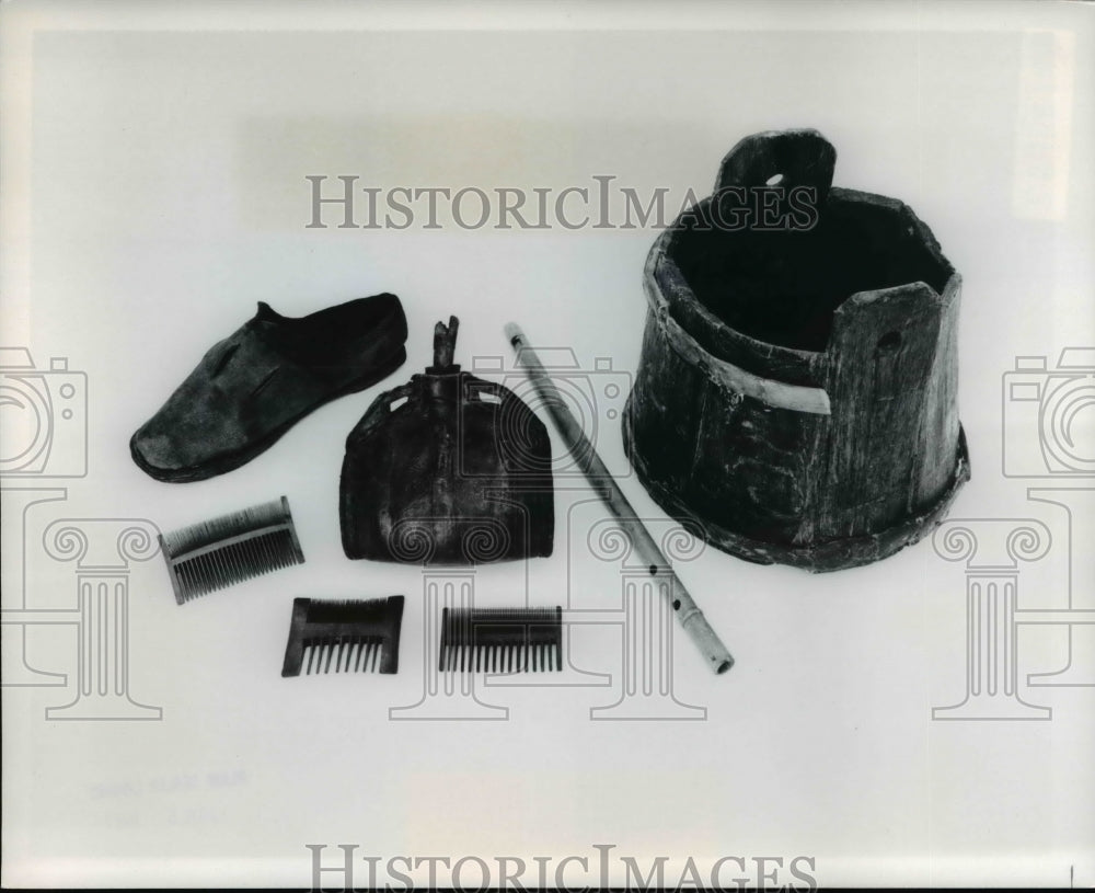 1987 Press Photo An artifact of a sailor&#39;s personal item at Mary Rose Exhibition - Historic Images