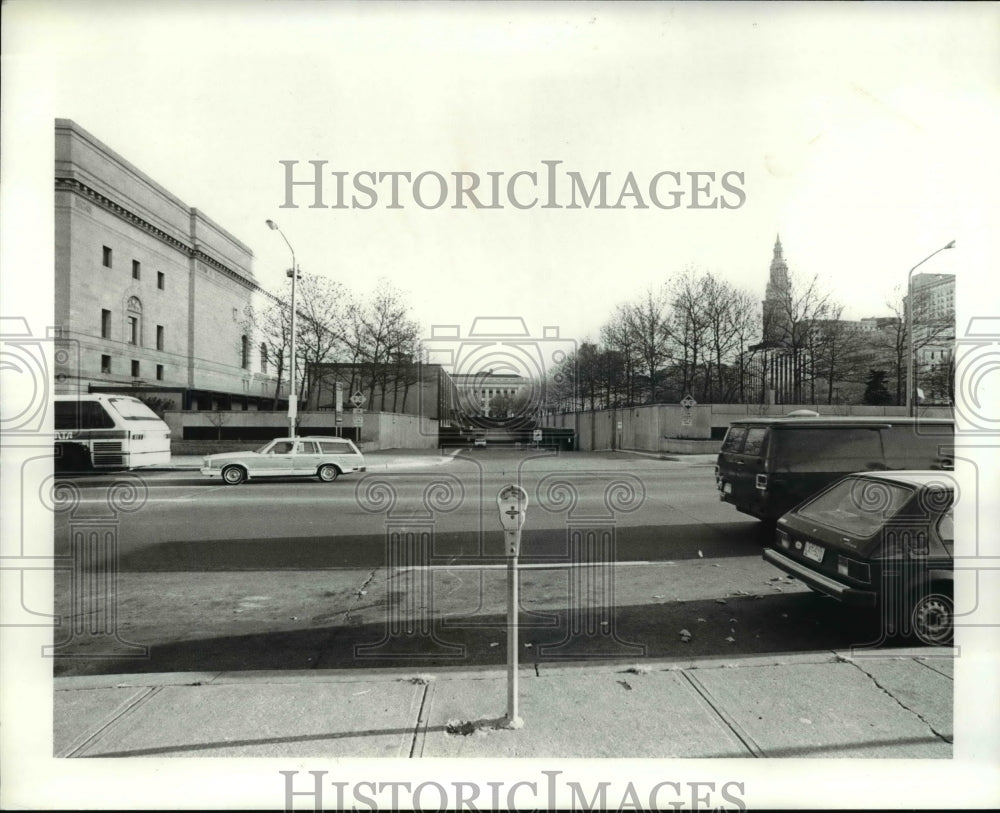 1981 Press Photo Exterior view of the Cleveland Convention Center - Historic Images