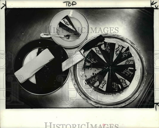 1983 Press Photo Stouffers French Connection's sweets - Historic Images