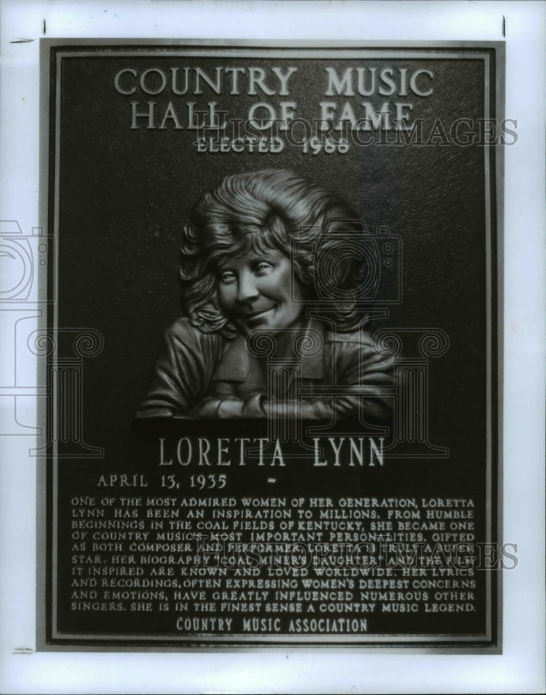 1989 Press Photo Placque of Loretta Lynn, country musician - cva97607-Historic Images