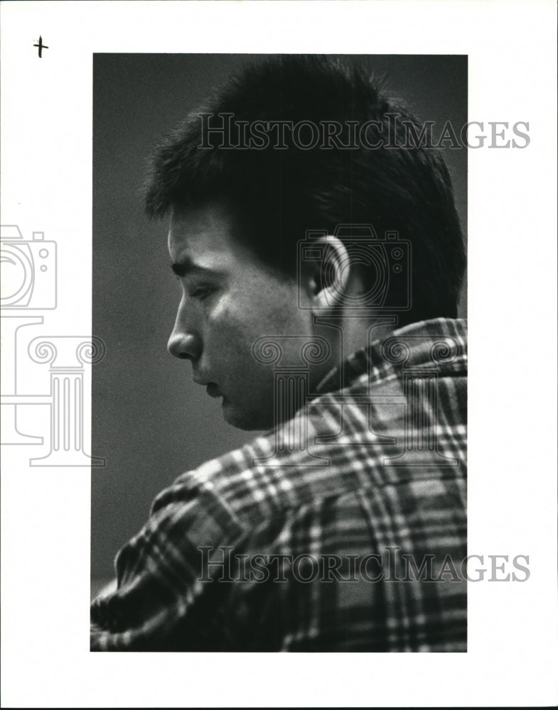 1990 Press Photo Anthony Lozar on trial today in courtroom 19B - cva98161 - Historic Images