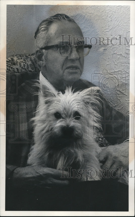 1972 Evan Lodge with his dog, Crescent  - Historic Images