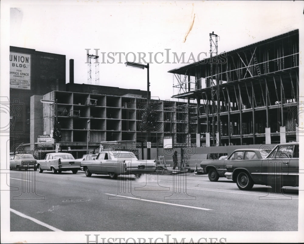 1964 Press Photo Euclid Avenue at 18th Street - cva98452 - Historic Images