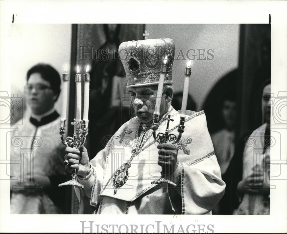 1984 Press Photo Bishop Andrew Pataki - Historic Images