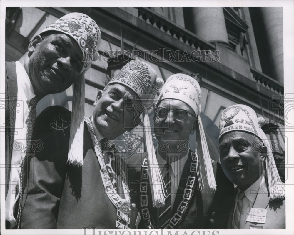 1966 Press Photo Mayor Ralph Locher with the Elks - cva99008 - Historic Images