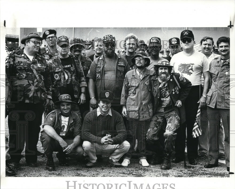 1988 Press Photo Members of the 25th Infantry Division - Historic Images