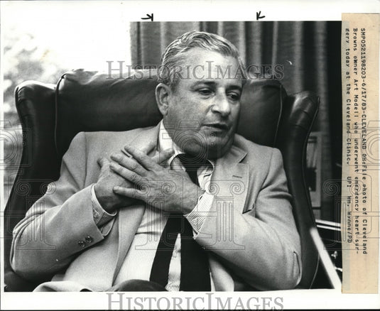 1982 Press Photo Cleveland Browns owner Art Modell - Historic Images