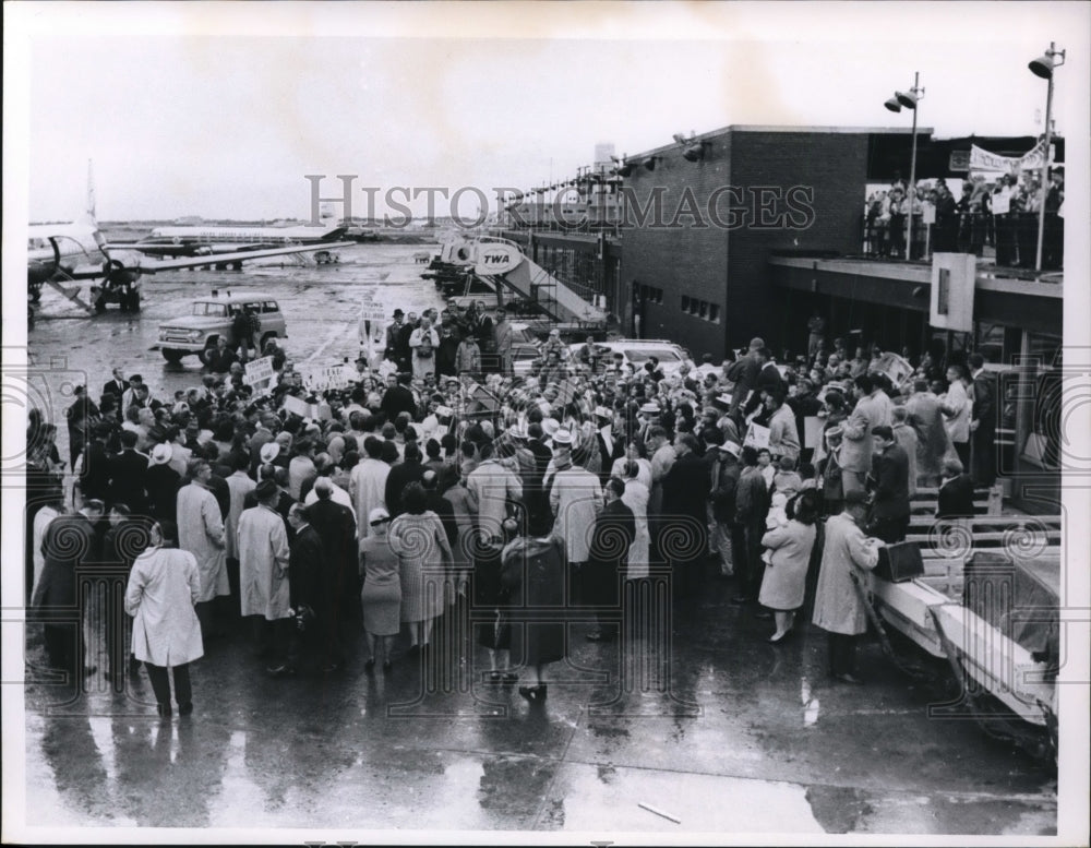 1964 Hubert H. Humphrey, visit Cleveland 1964  - Historic Images