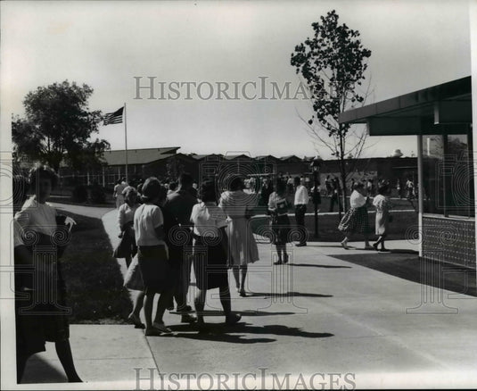 1962 Press Photo Newark Ohio High School - Historic Images