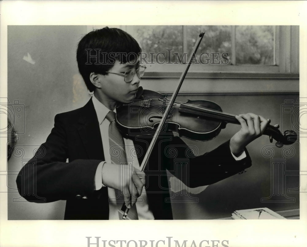 1987 Press Photo Wei Pin Kuo - Cleveland Institute of Music - Historic Images