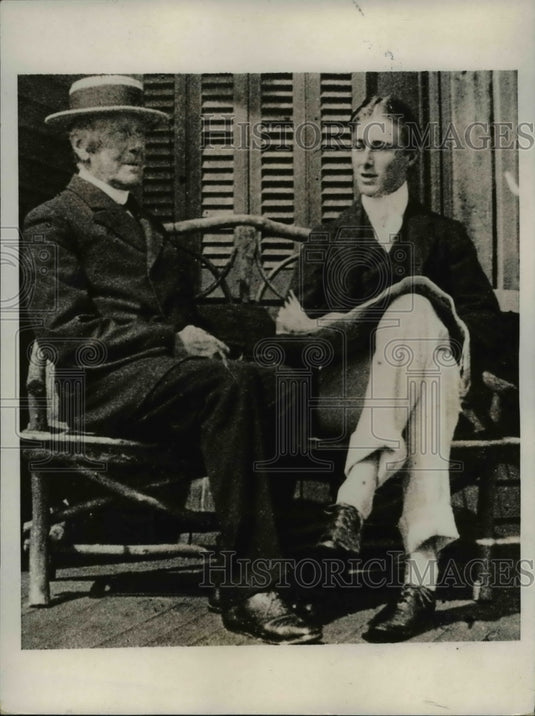 1932 Press Photo Franklin Roosevelt with Father - When Harvard University - Historic Images