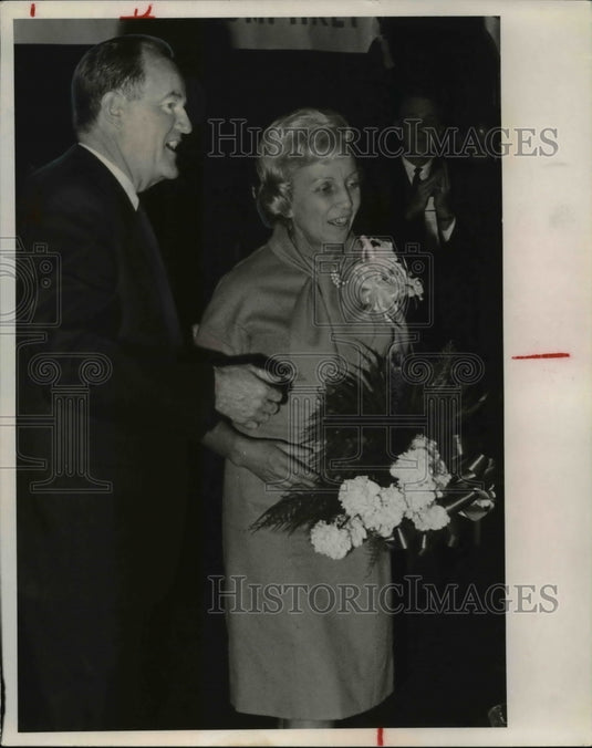 1966 Press Photo V.P. and Mrs. Hubert H. Humphrey, visit in Cleveland 1966 - Historic Images