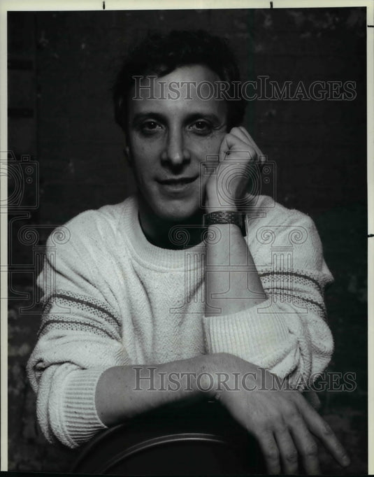 1989 Press Photo Robert Lupone - Historic Images
