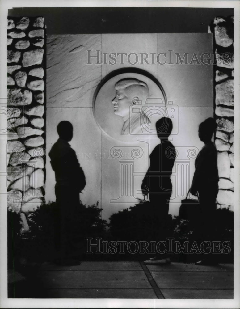 1966 Press Photo John F. Kennedy&#39;s stone plaque - cvb00624 - Historic Images