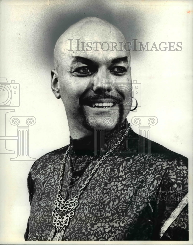 1977 Press Photo David Frazier of the King and I film - Historic Images