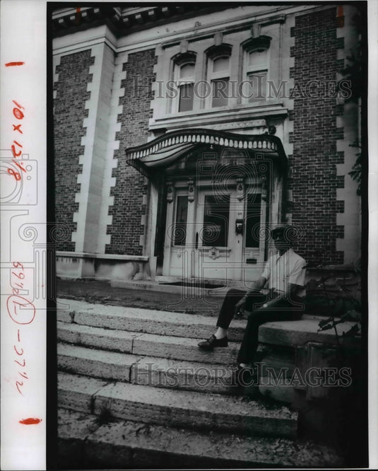1975 Press Photo Governor's Mansion in East Columbus 1234 E. Broad Street - Historic Images