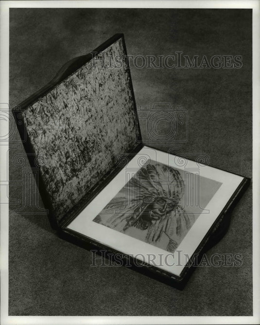 1972 Press Photo A painting President Nixon presented to the people of Poland - Historic Images