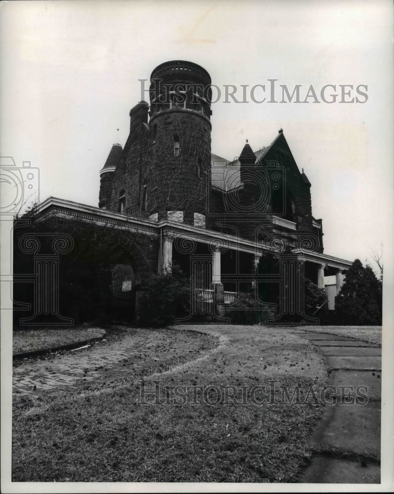 1972 Press Photo An old castle in Canton, Ohio - Historic Images