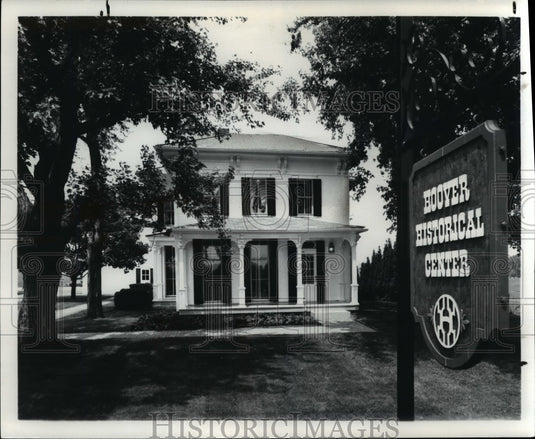 1983 Press Photo Hoover Historical Center in Canton - Historic Images