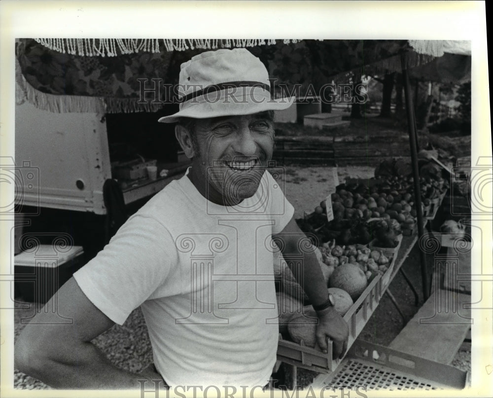 1985 Press Photo Ohio Hartville Flea Market - Historic Images