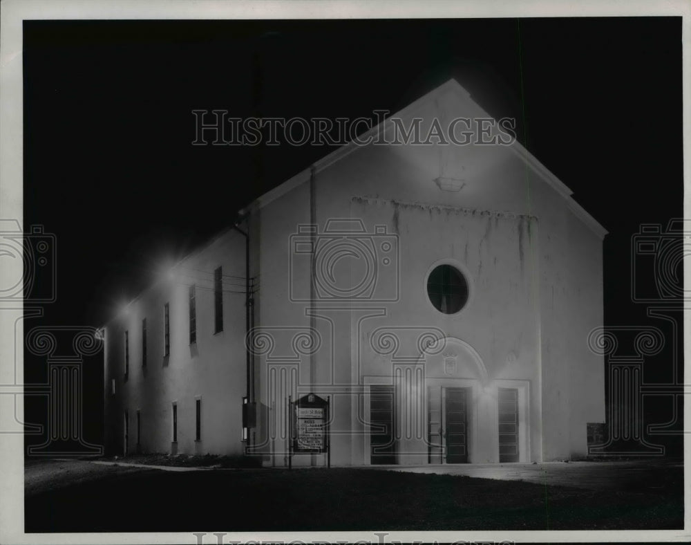 1952 Press Photo St. Helen&#39;s Church - Historic Images