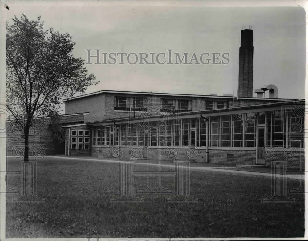 1951 Press Photo Elishia Scott Loomis School, Berea - cvb01281 - Historic Images