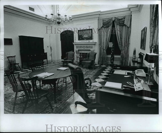1975 Press Photo Governor's Office at the Capitol in Columbus Ohio - Historic Images